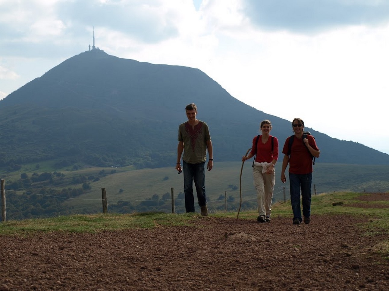 Puy-de-Dôme: Volcanic Exploration in the Chaîne des Puys