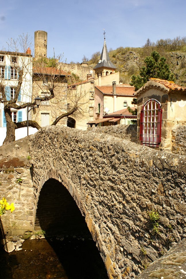 Puy de Dôme (63): Old Bridge - Heritage