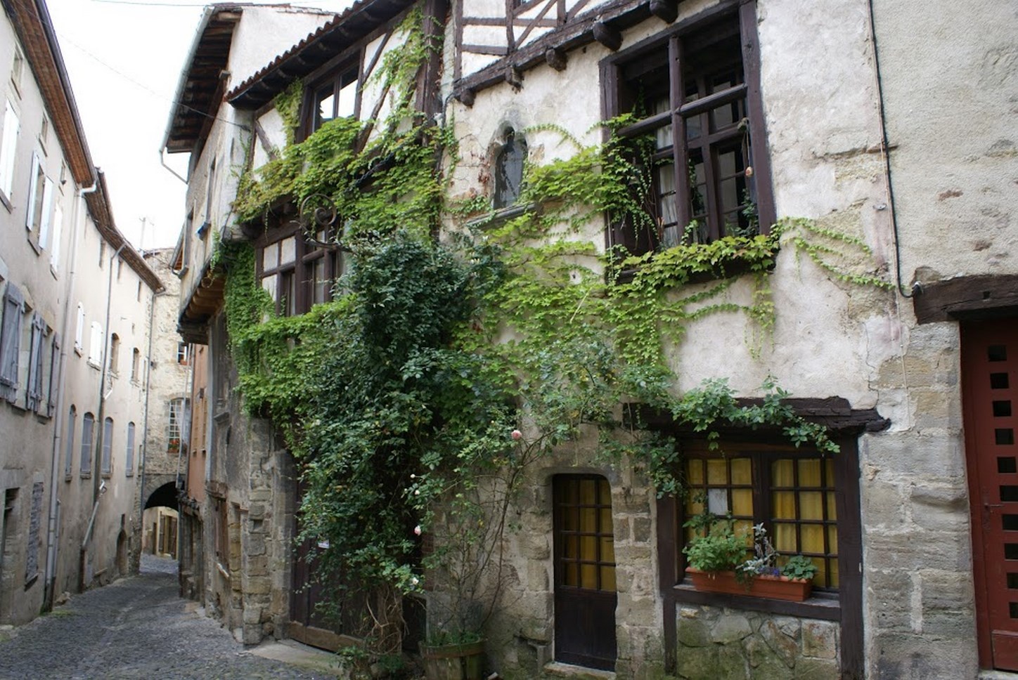 Puy de Dôme (63): Old Houses - Living History