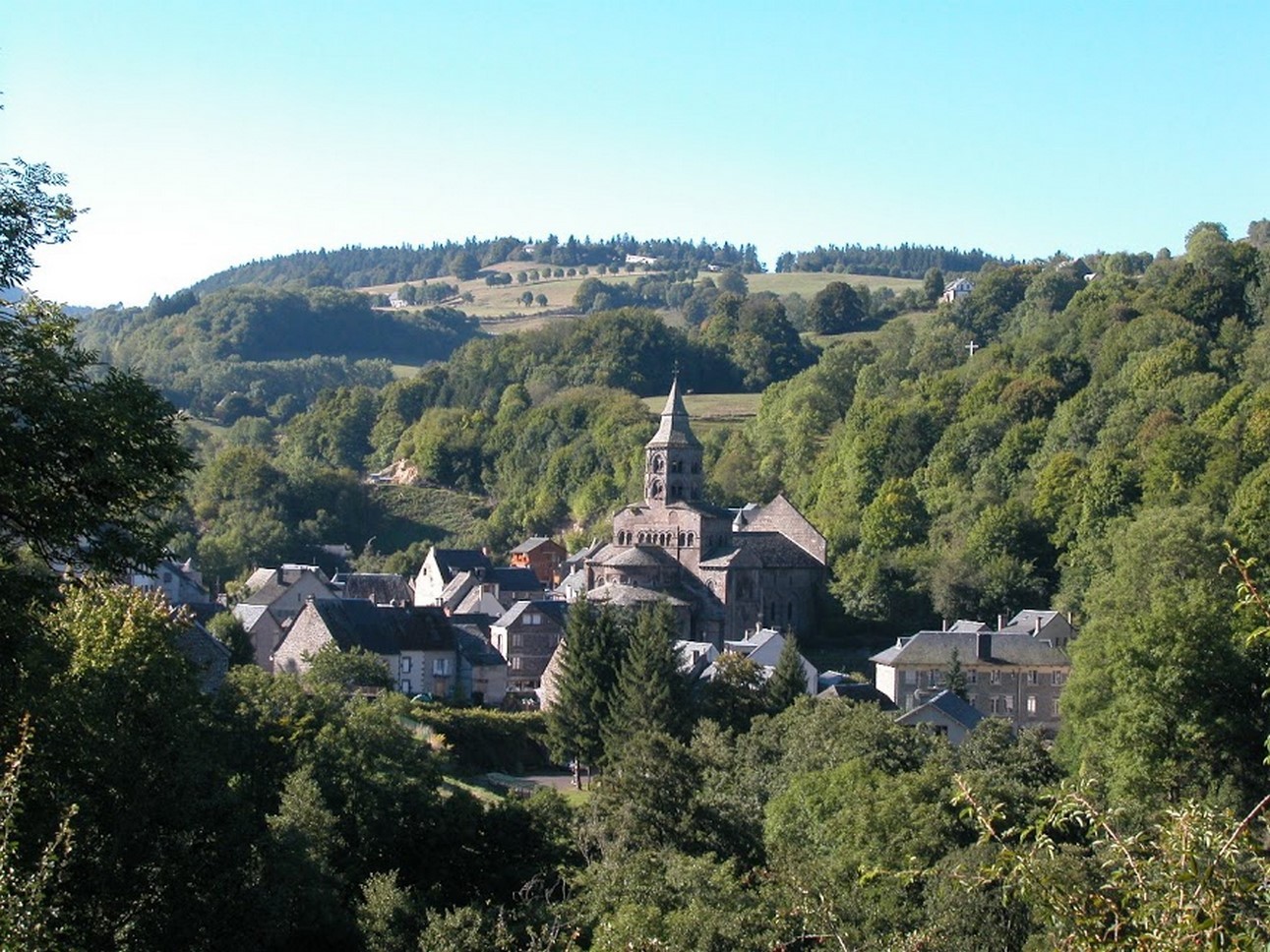 Puy de Dôme (63): Panoramic View of the Ancient Town