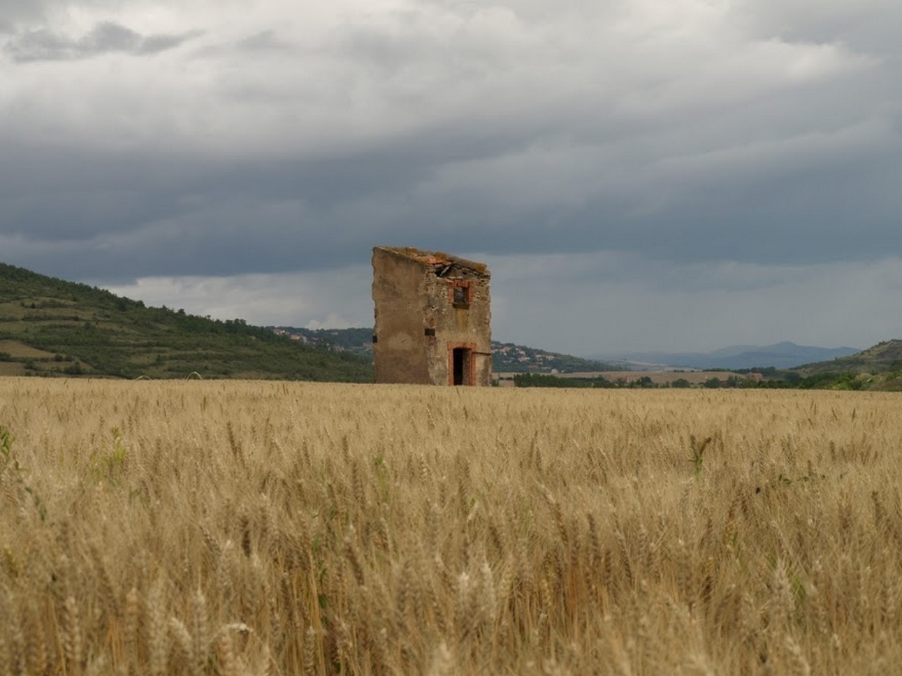 Puy de Dôme (63): Journey Through Time - Historical Monuments