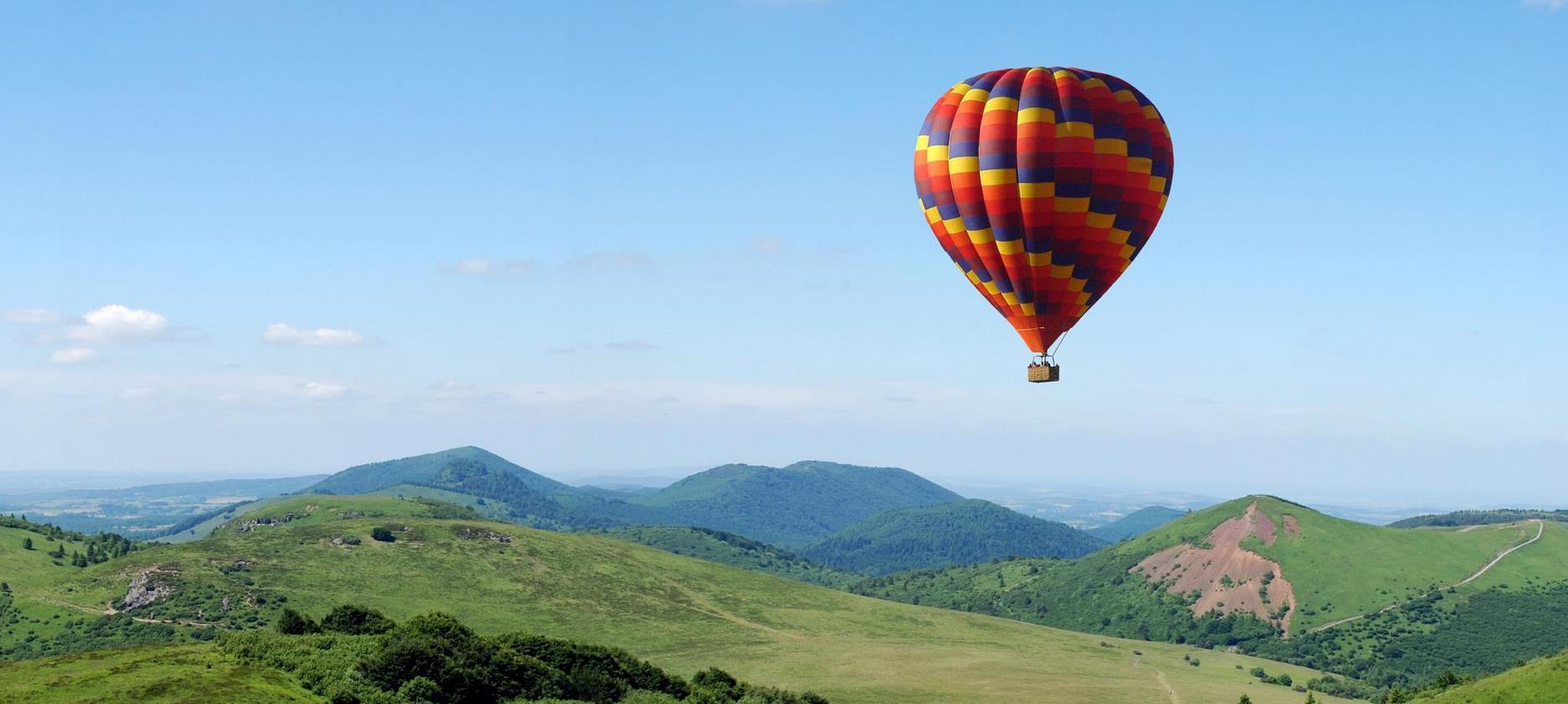 Hot Air Ballooning: Unforgettable Adventure in the Auvergne Volcanoes Natural Park