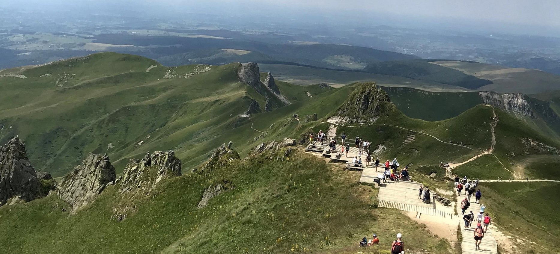 Summit of Puy de Sancy - View of Puy de l'Ane, Puy Redon & Chemin des Crêtes - Exceptional Panorama