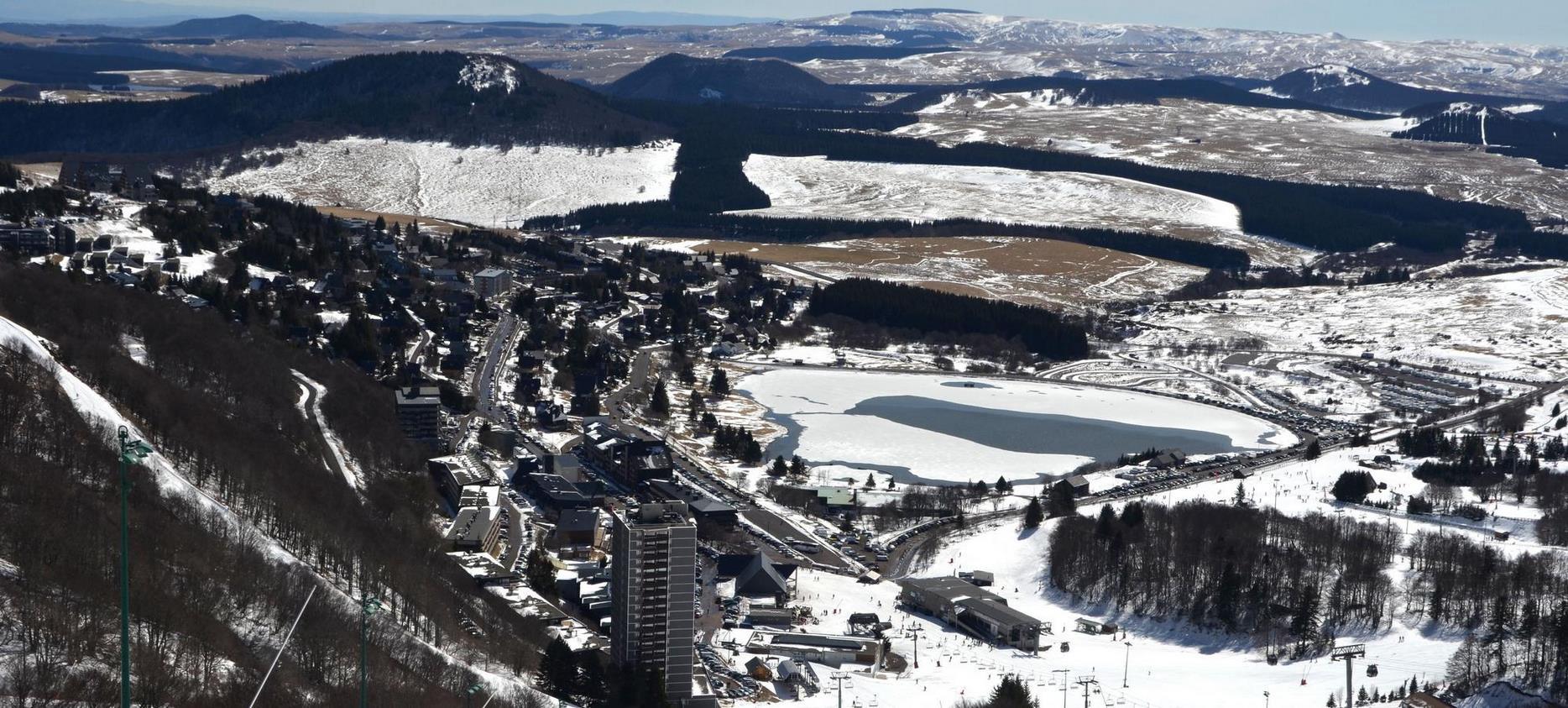 Super Besse: Exceptional Panoramic View of the Ski Slopes