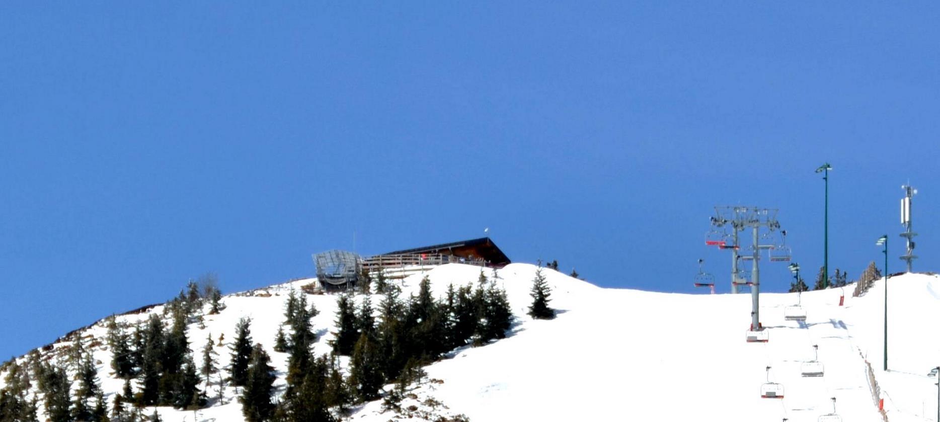 Super Besse: Tyrolean and Restaurant des Pistes, A Moment of Pleasure and Relaxation