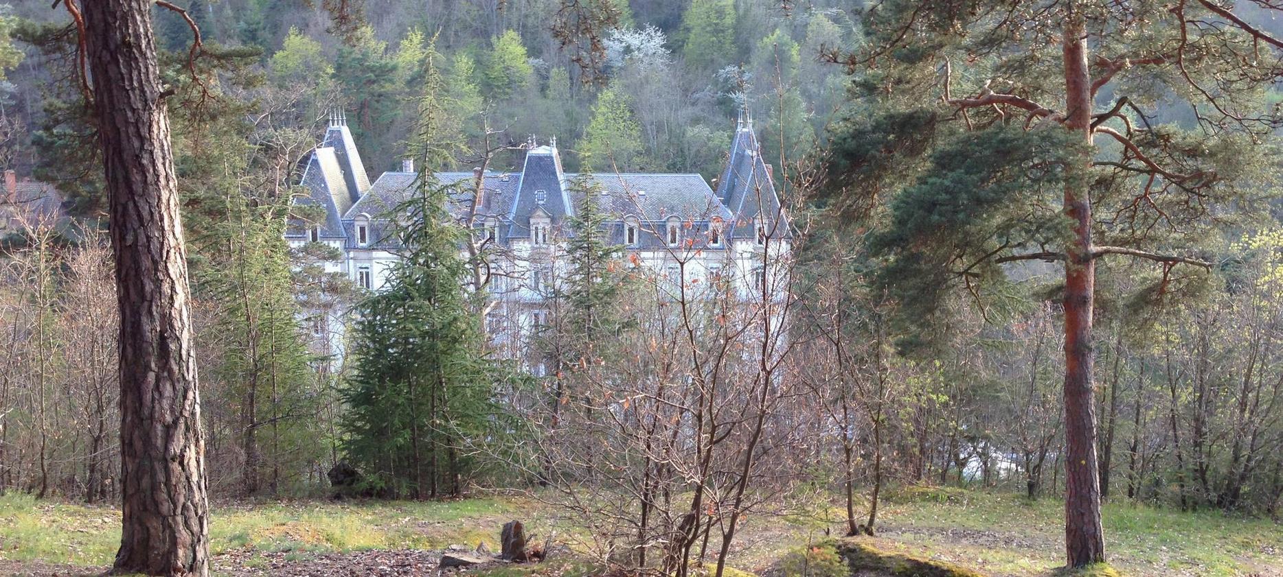 Saint-Nectaire: Puy-de-Dôme village in the heart of the Massif Central