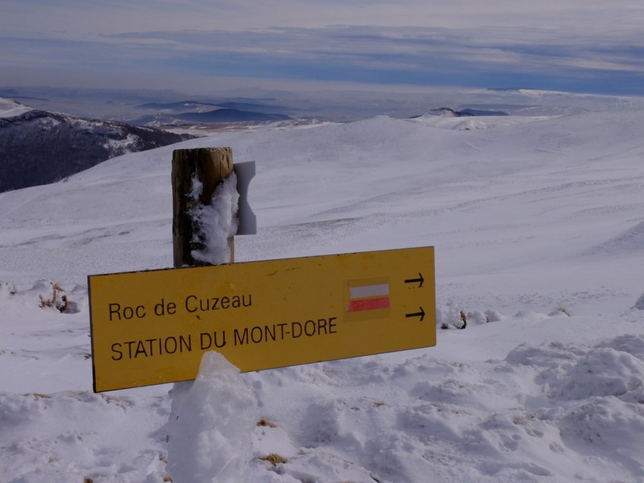 Sancy - Hiking Route Under the Snow - Exceptional Discovery & Change of Scenery