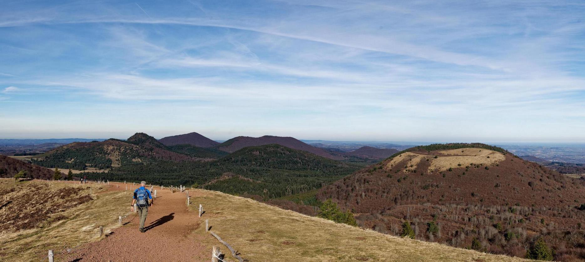 Super Besse - Auvergne Volcanoes Hiker - Natural Discovery