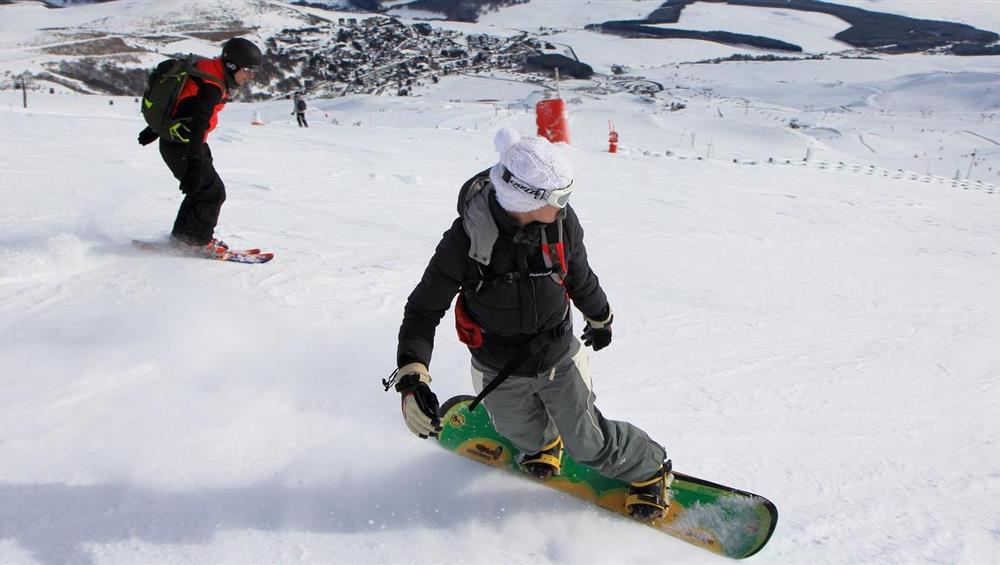 Super Besse: Snowboard: thrills on the slopes!