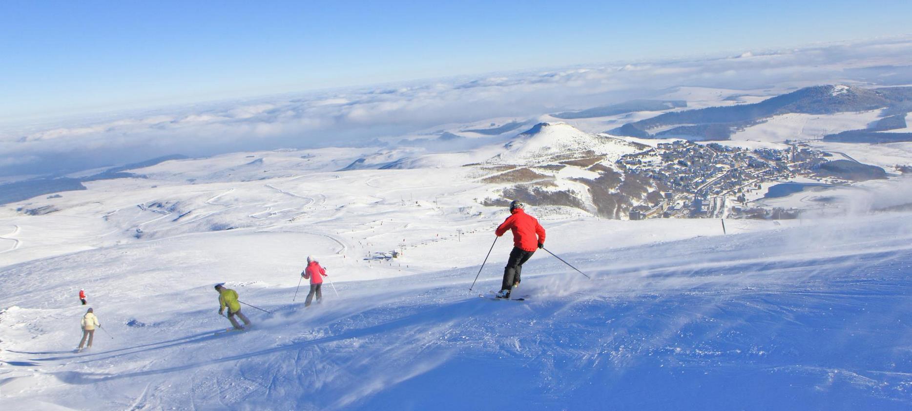 Super Besse: Alpine Skiing and Exceptional Panorama of the Resort