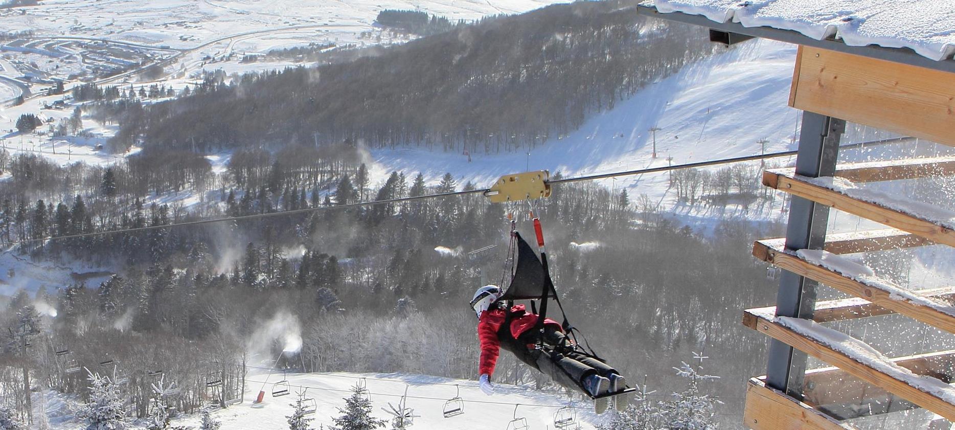 Super Besse: Ready for the Big Zipline Jump!