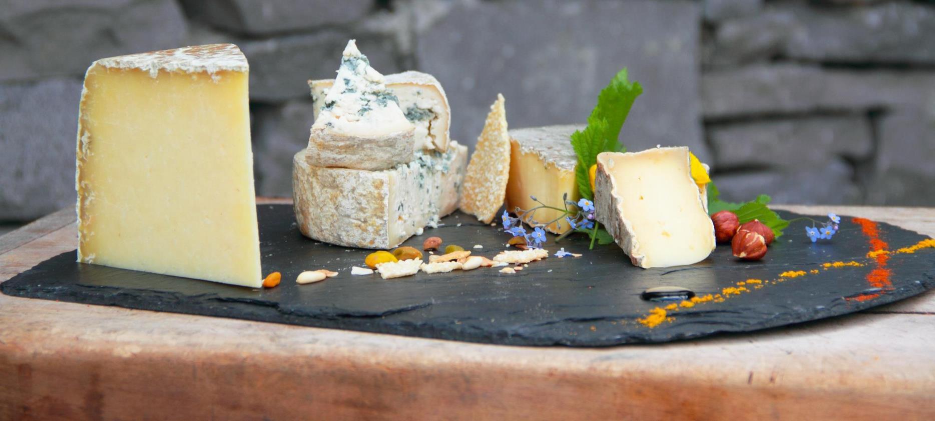 Super Besse: Tasting of Auvergne AOP Cheeses - A Gourmet Journey