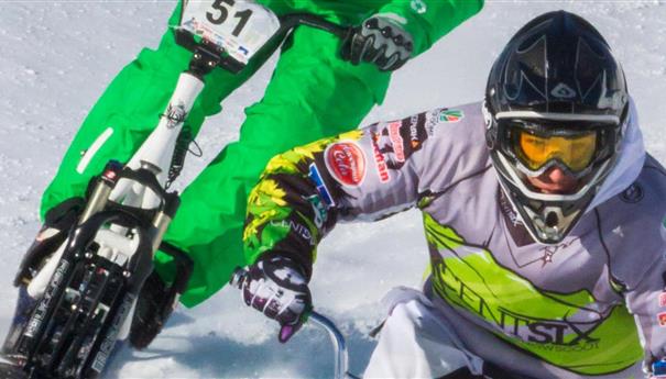 Super Besse: Adrenaline and Sensations on the Slopes on a Snowscoot