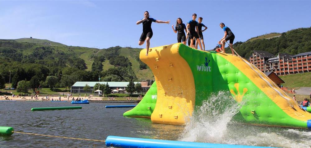Super Besse - Lac des Hermines - Water Games - Pleasure and Relaxation