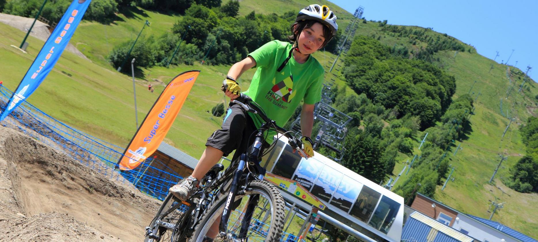 Super Besse: Mountain Biking - Physical Exercise & Discovery of Trails!