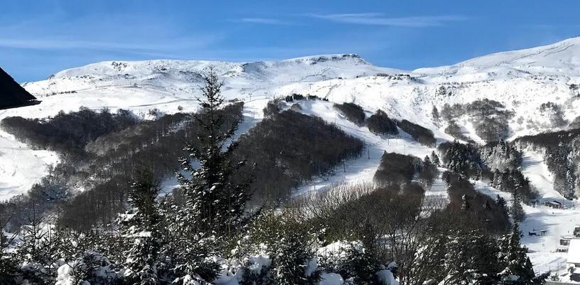 Beautiful perspective from Chalet Ma Cambuse, overlooking the ski slopes of Super Besse.