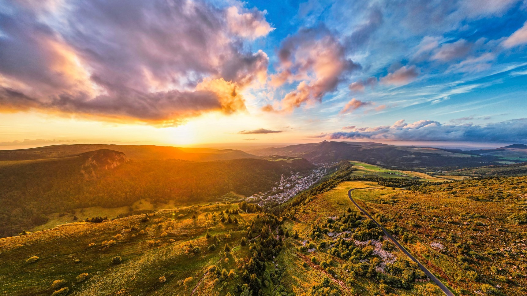 Mont-Dore: Autumn Colors at Sunset