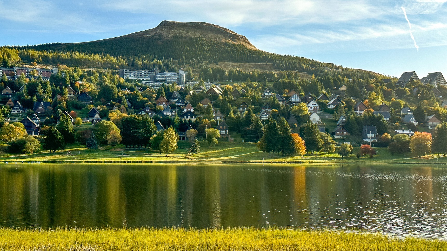 Super Besse: Chalet Village Ablaze with Autumn Colors