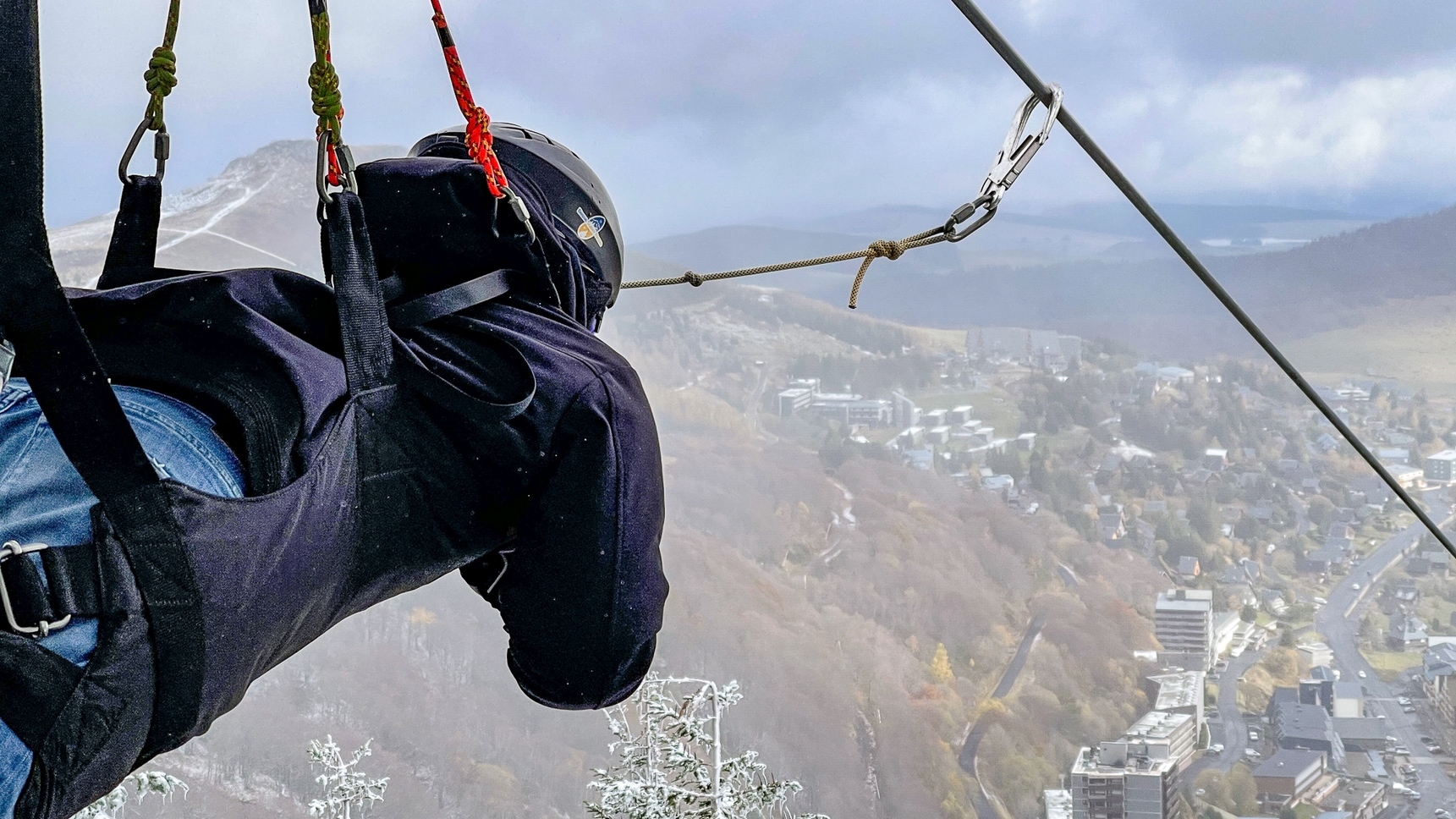 Super Besse Tyrolean: Ready to Depart!