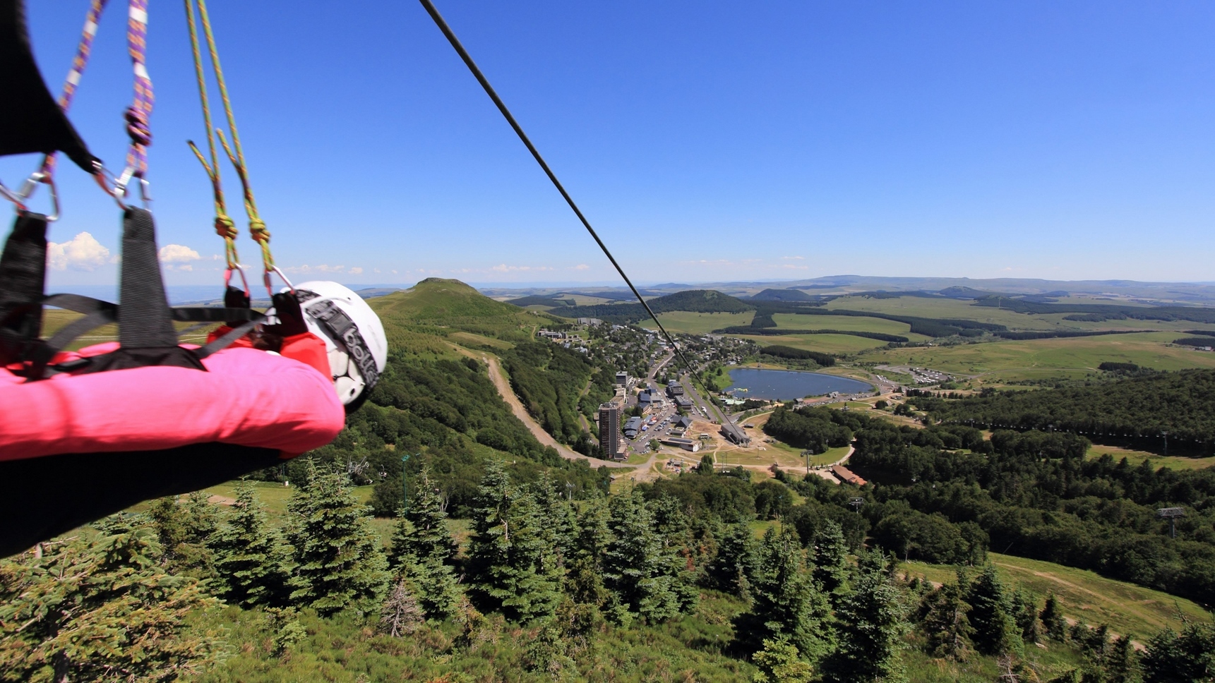 Super Besse: Zipline - Unforgettable Panoramic Flight!