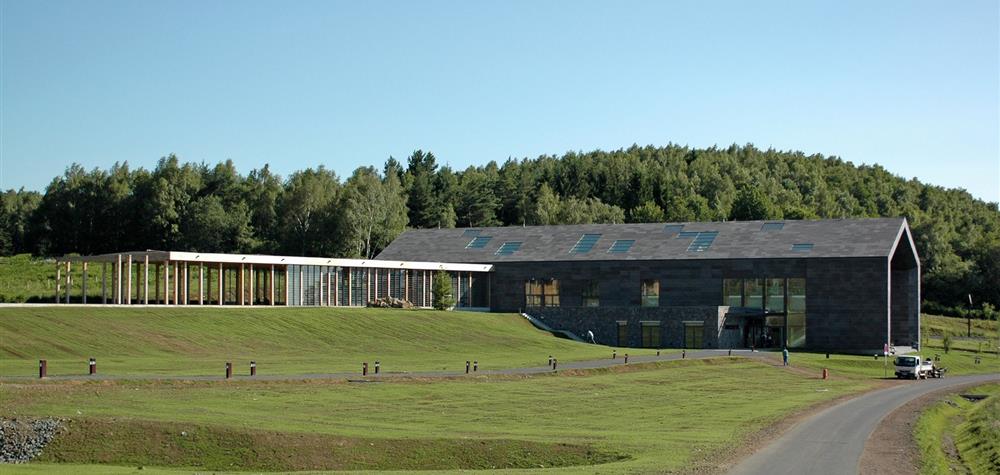 Puy de Dôme Panoramic Train Station: Departure for an Unforgettable Journey