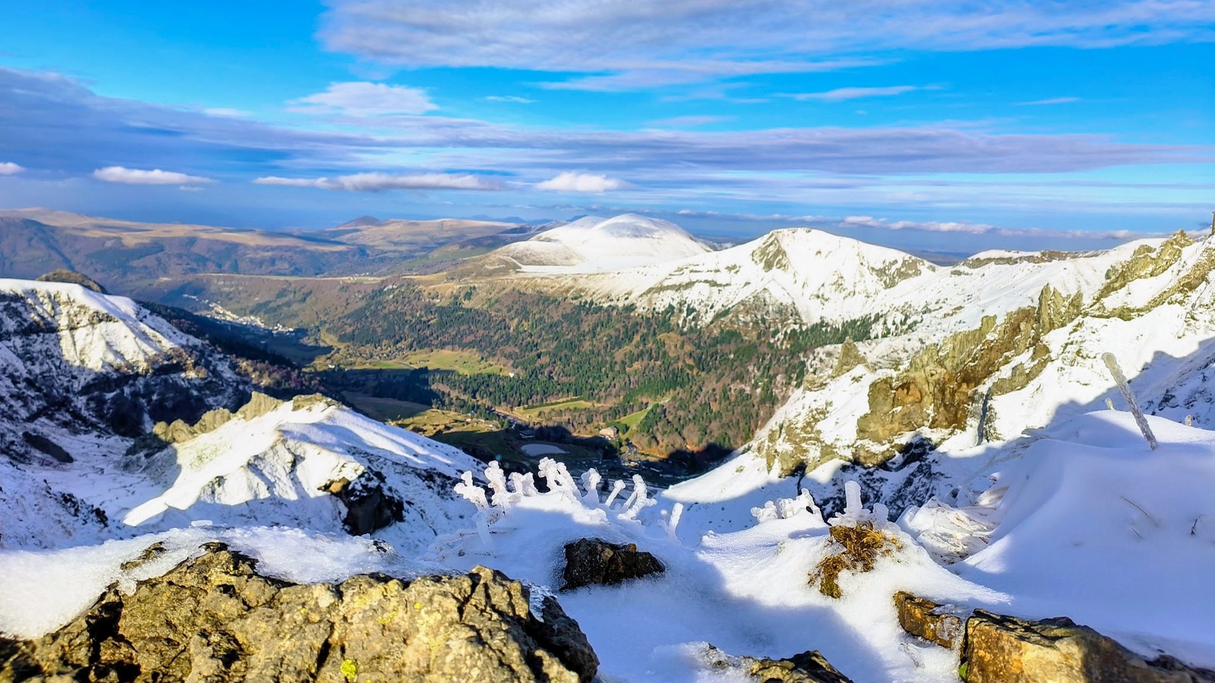 Massif du Sancy: The Chemin des Crêtes is adorned with white in November 2022!