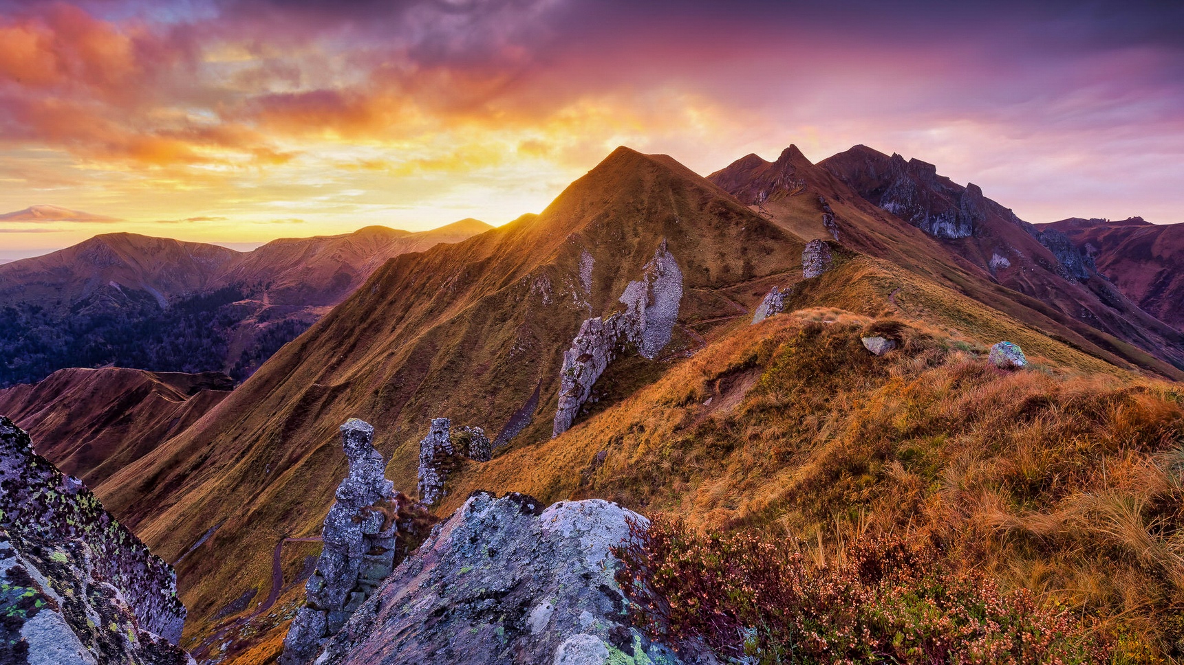 Sancy Massif in Autumn: A Picture of Shimmering Colors