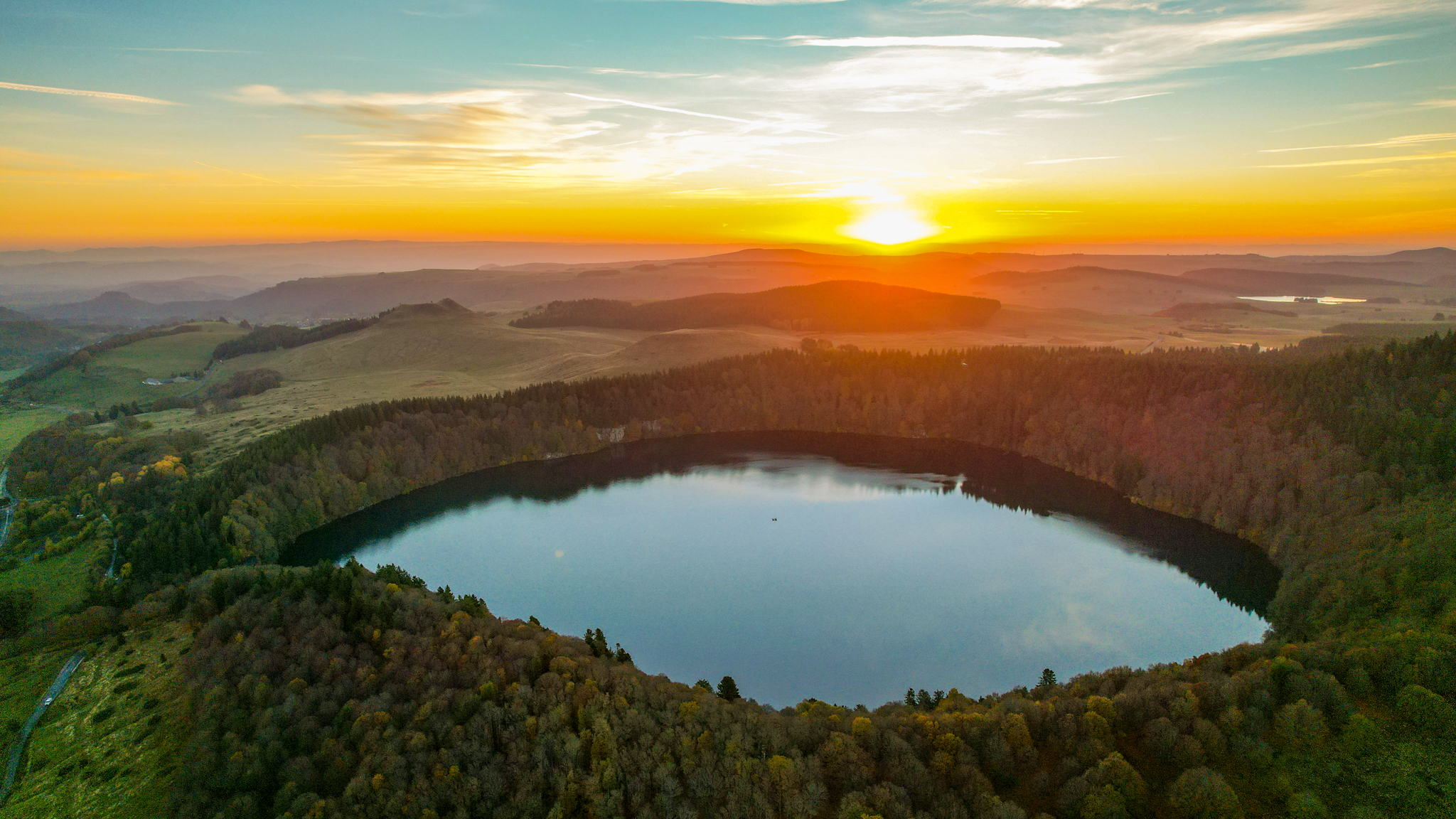 Autumn Sunrise: Magical Spectacle on Lake Pavin