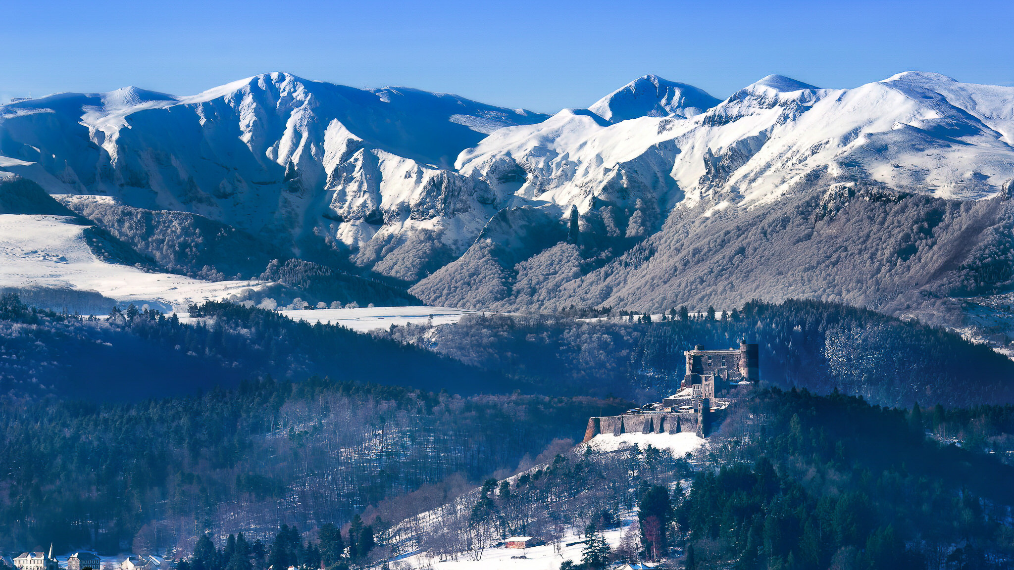 Murol Castle: A majestic guardian at the gateway to the Sancy Massif.