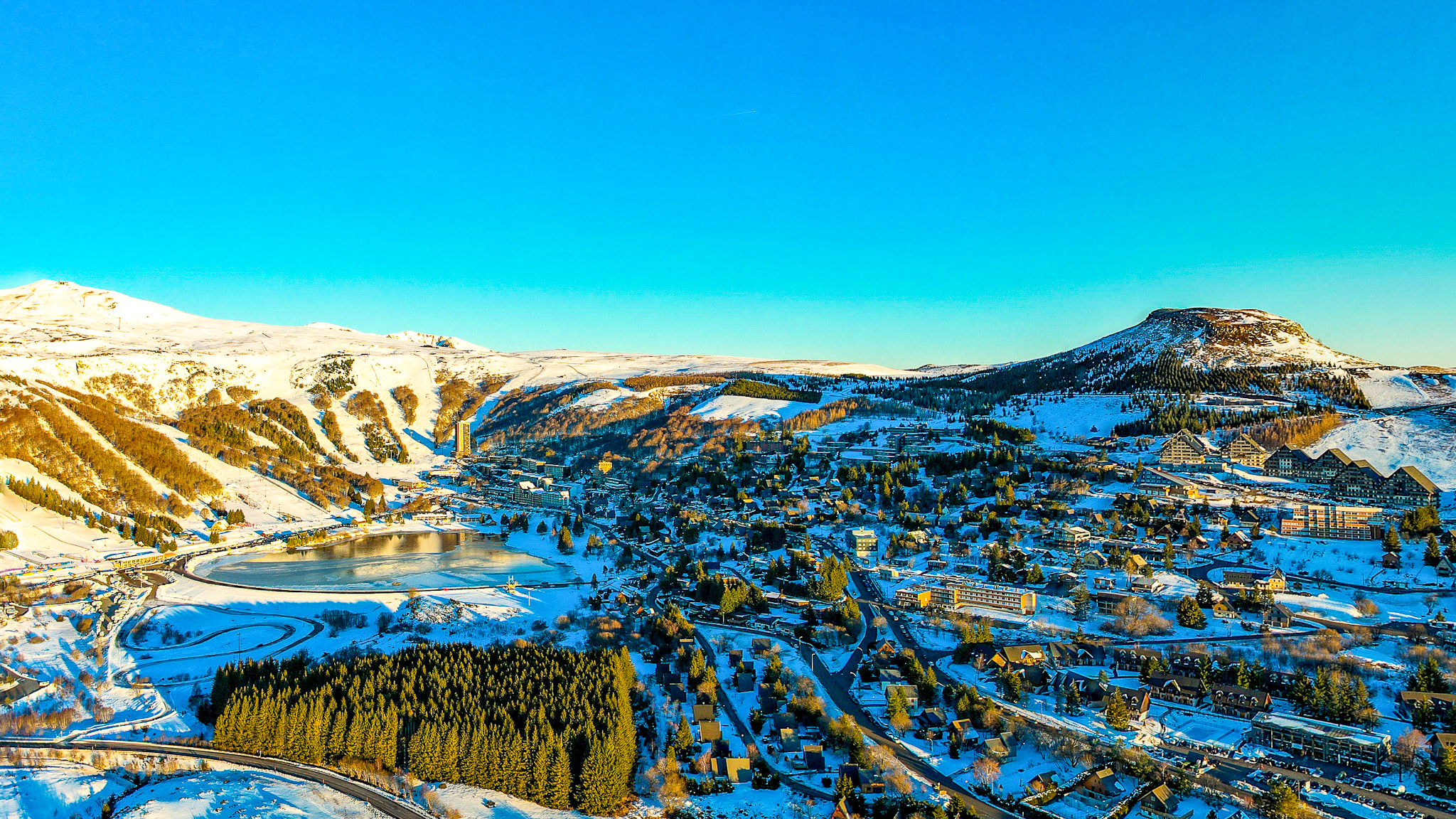 Super Besse: Exceptional Aerial Panorama from Lac des Hermines to Puy du Chambourguet