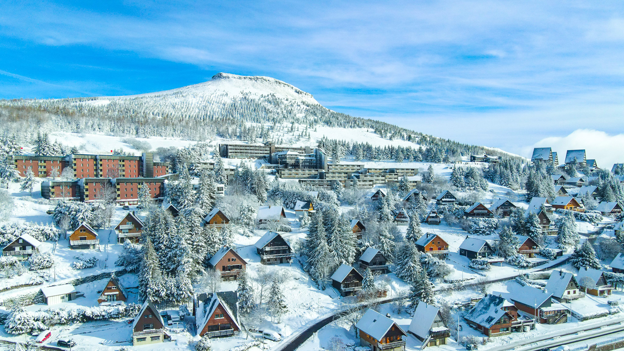 Super Besse - Snowy Puy du Chambourguet, Winter Splendor