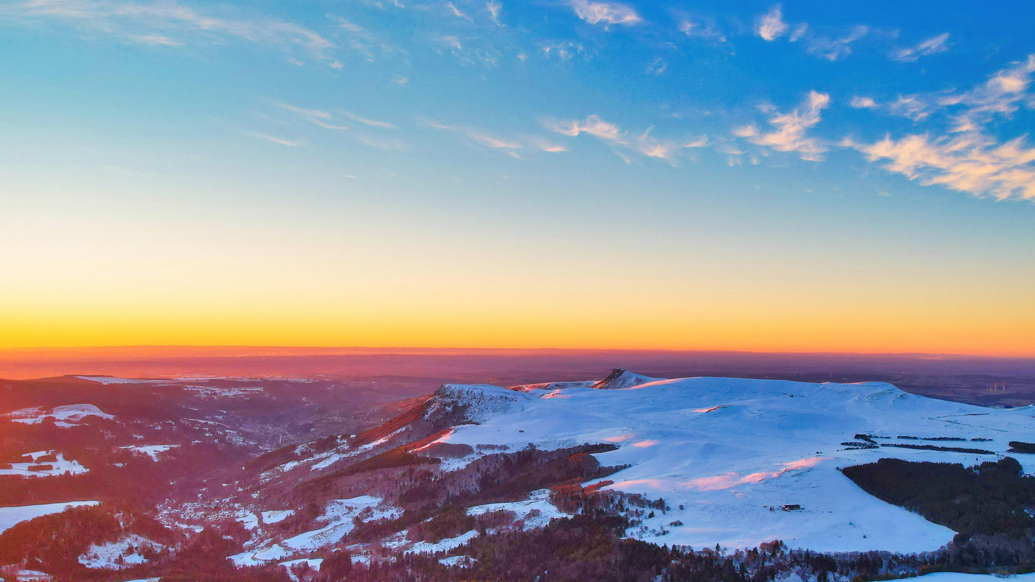 Puy de la Tâche: Magnificent Sunset - Banne d'Ordanche & Puy Gros