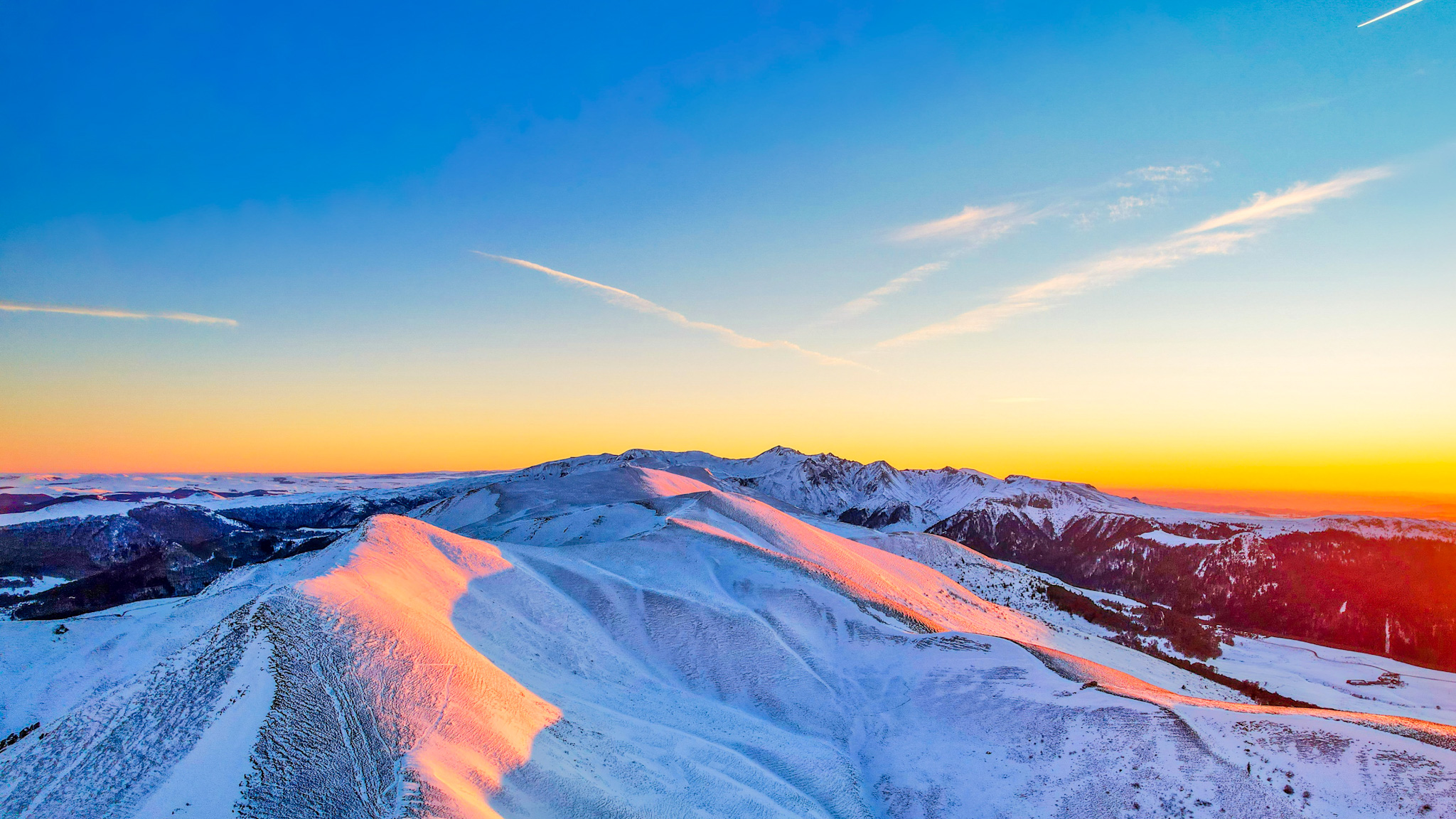 Puy de la Tâche: Panoramic Sunset - Puy de Monne, Puy du Barbier, Puy de l'Angle & Puy de Sancy