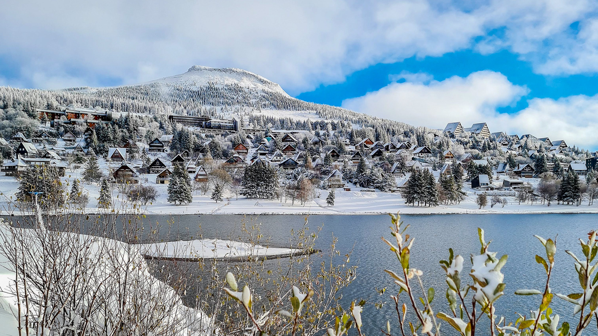 Super Besse: a charming chalet village at the foot of Puy du Chambourguet, the highest point of the Massif du Sancy.