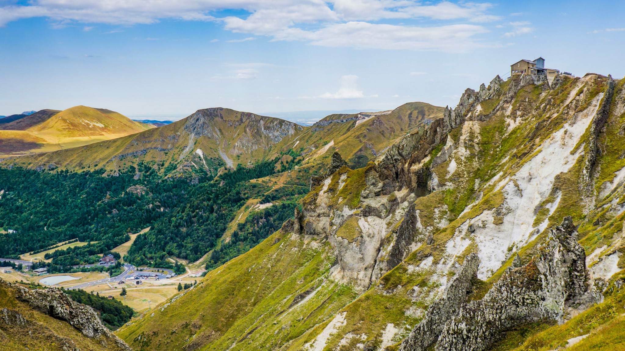 The Val d'Enfer, the valley of the Val d'Enfer, view of the Roc de Cuzeau and the Puy de l'Angle