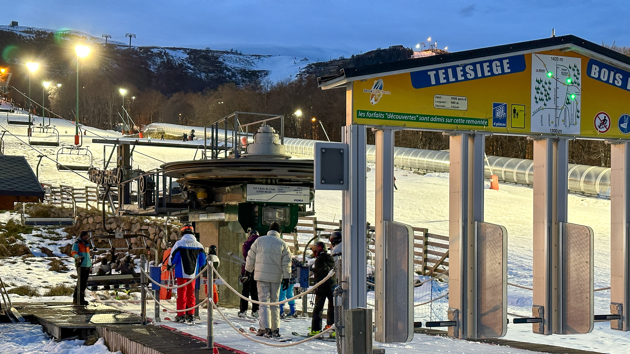 Super Besse - Night Skiing: Unforgettable Experience