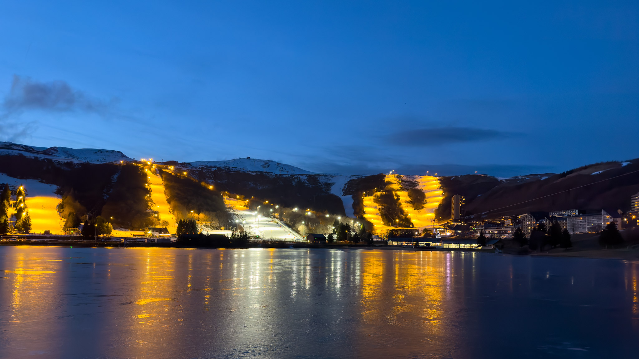 Super Besse in Winter: Magical Resort under the Snow