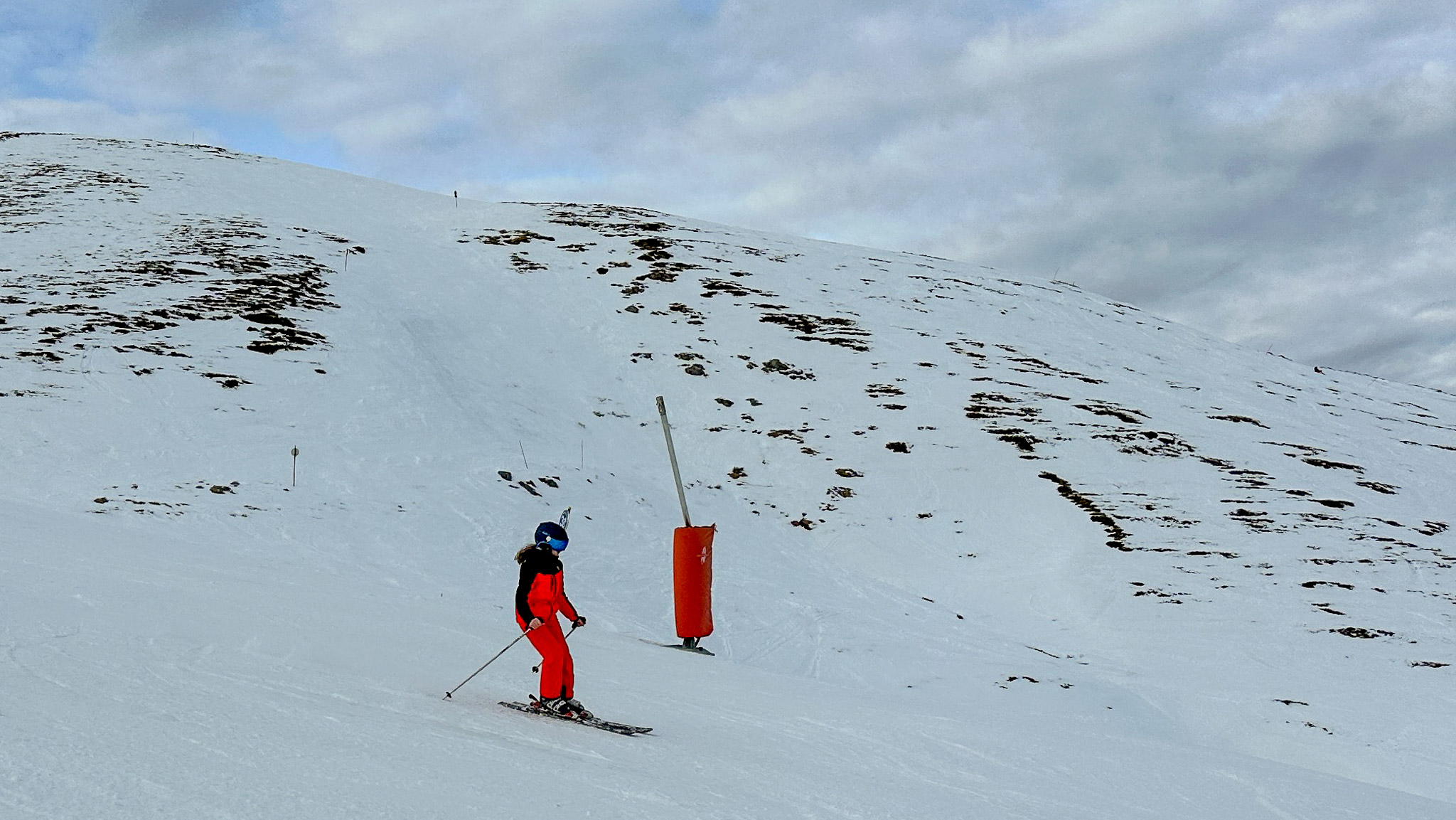 Super Besse: Blue Slope Descent - Puy de la Perdrix - Pleasure and Exceptional View