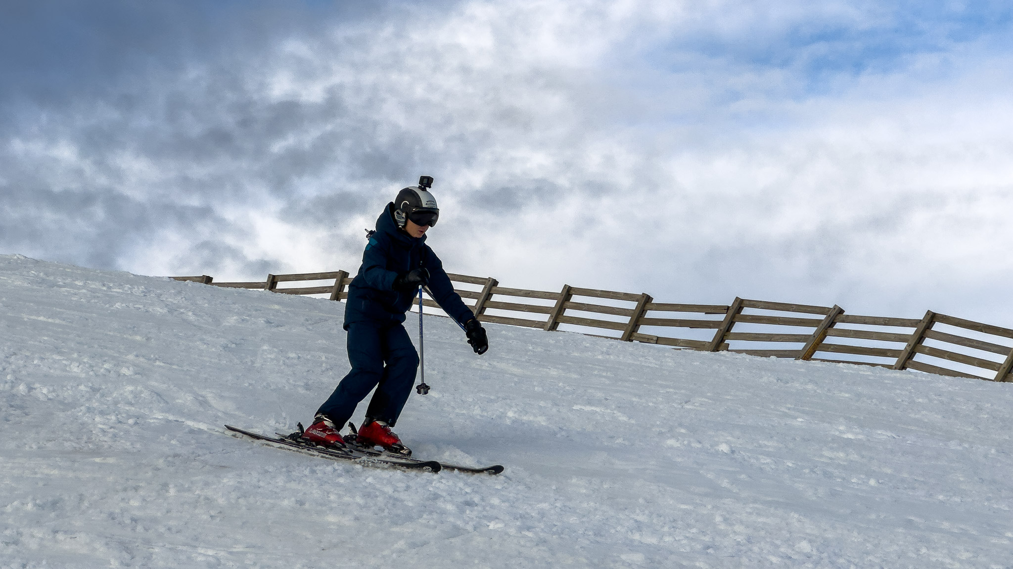 Super Besse - Red Slope Descent to the Cable Car - Adrenaline and Panoramic View