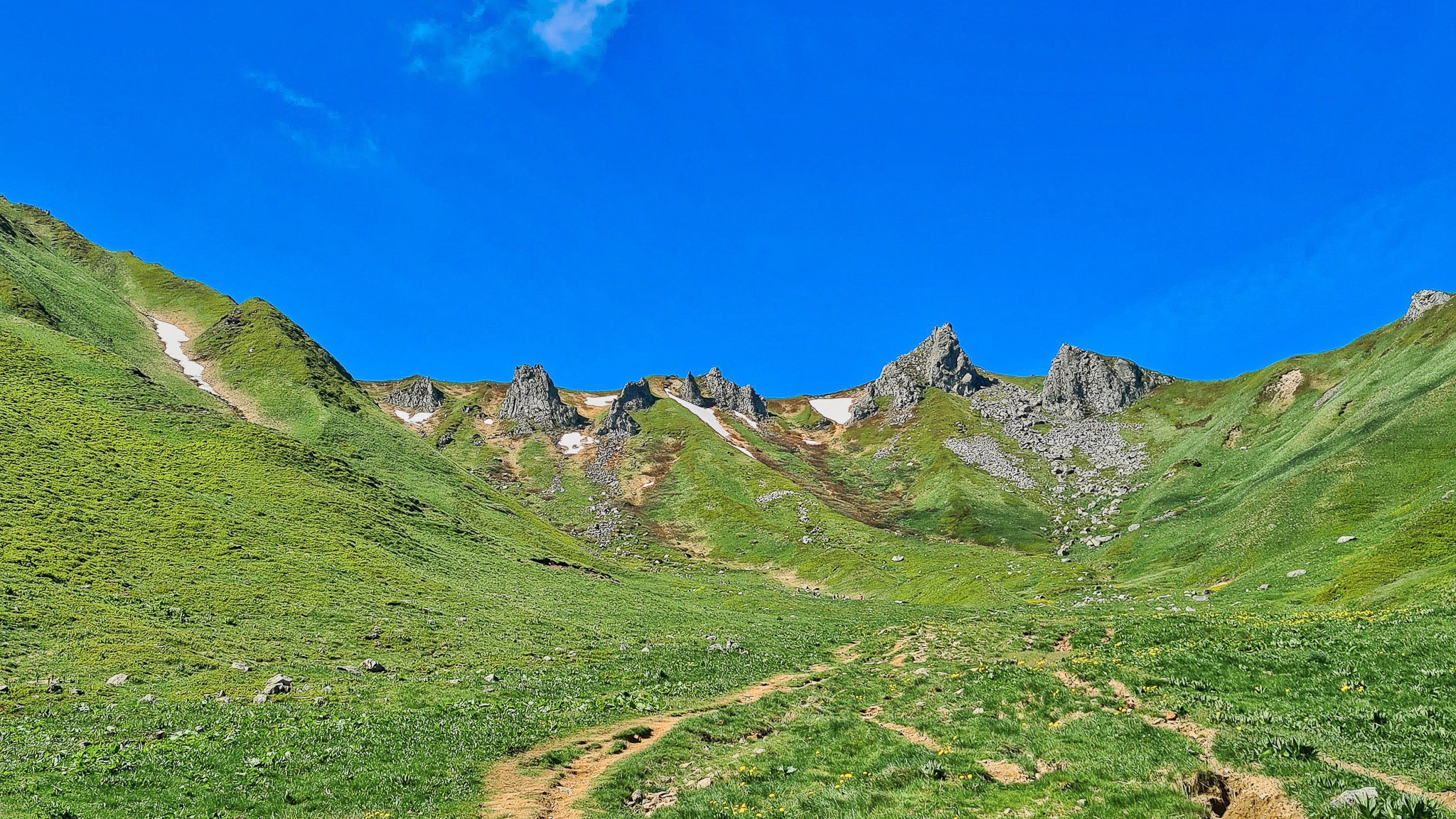 Val de Courre: Gateway to Puy de Sancy