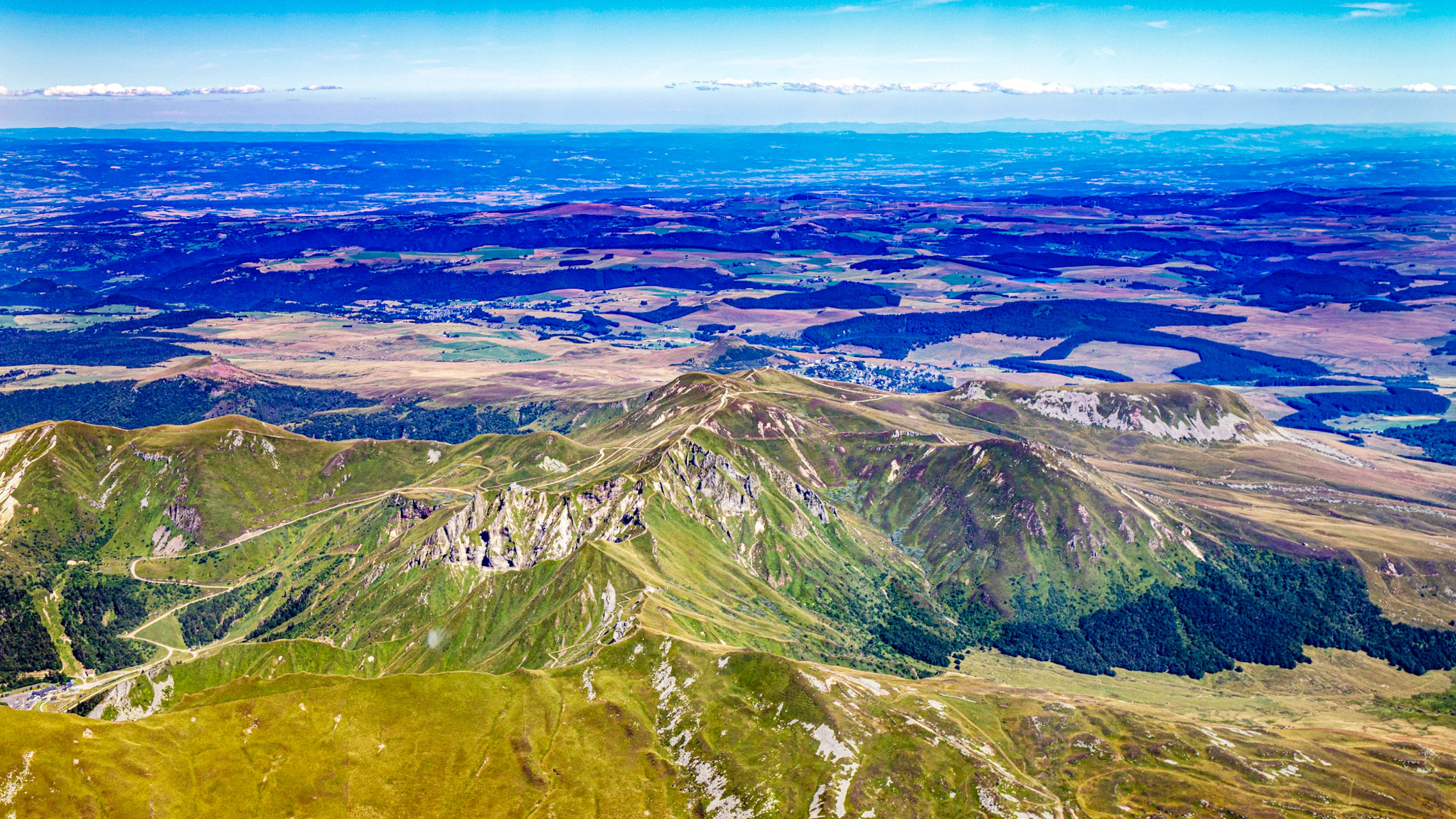 Monts Dore: Super Besse, Puy de Sancy, Puy Gros, Puy Ferrand... Discover a Concentrate of Beauty!