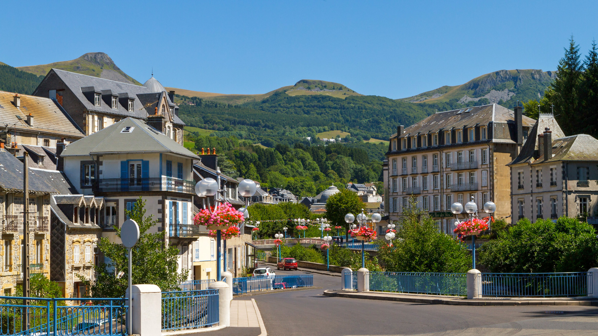 La Bourboule: Charm and History in the Heart of the Sancy Massif