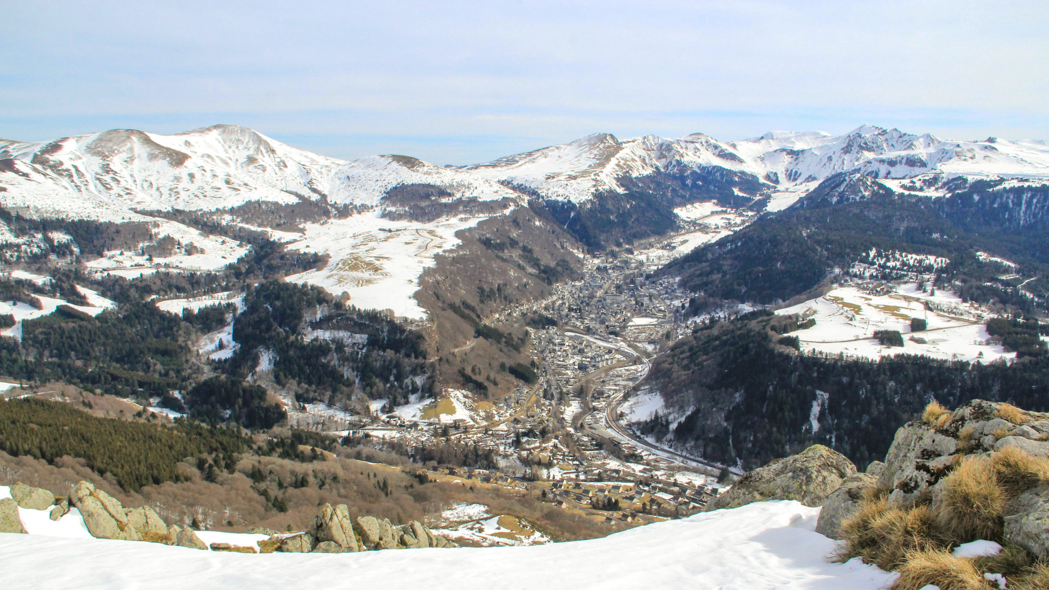 Banne d'Ordanche: Breathtaking panorama of La Bourboule