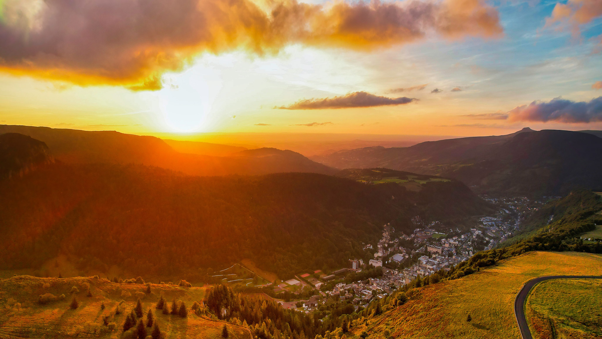 Sancy Massif in Autumn: Magical Sunsets at Mont Dore