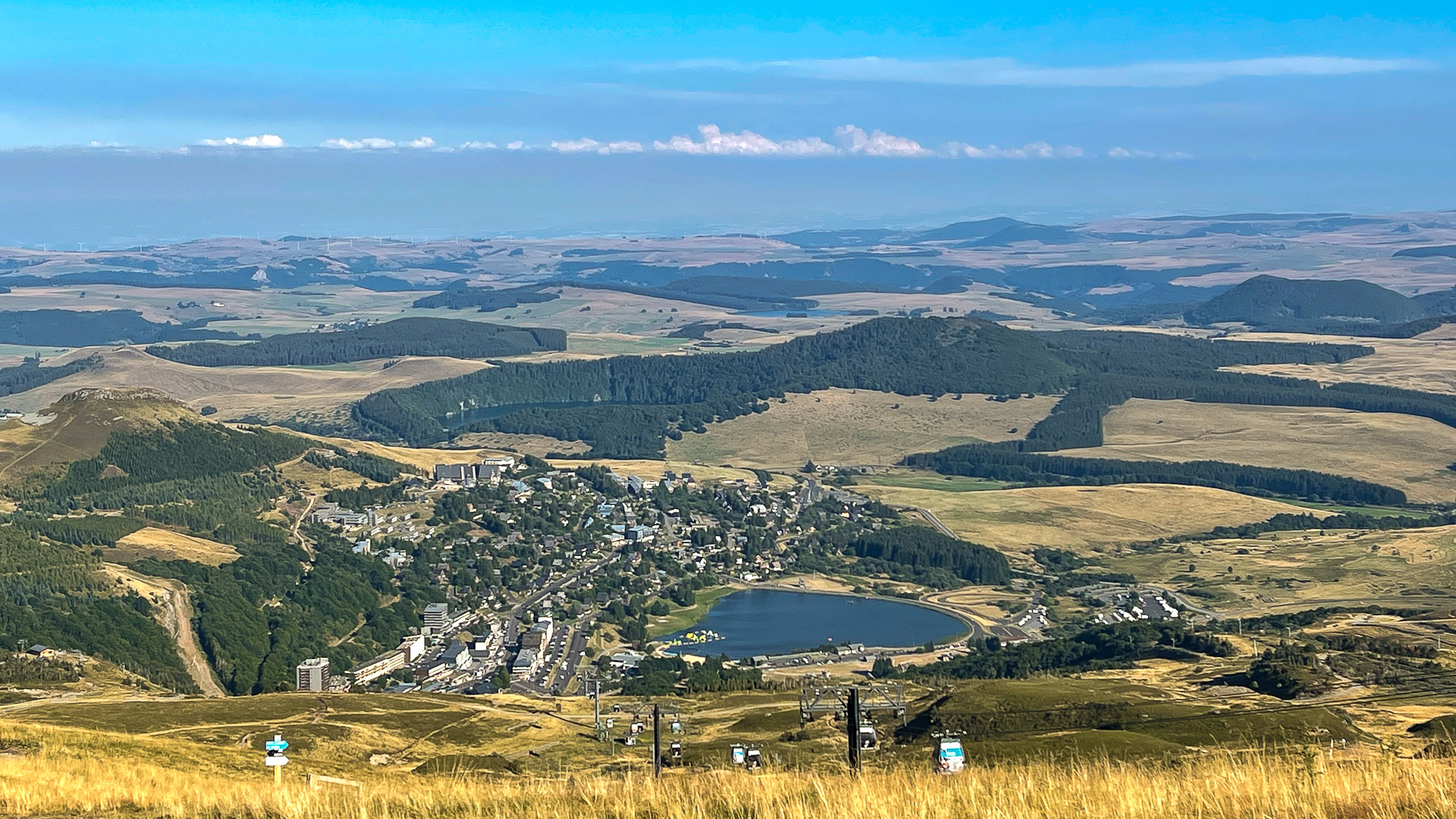 Perdrix cable car: Exceptional Panoramic View - Super Besse, Lac des Hermines and Puy du Chambourguet