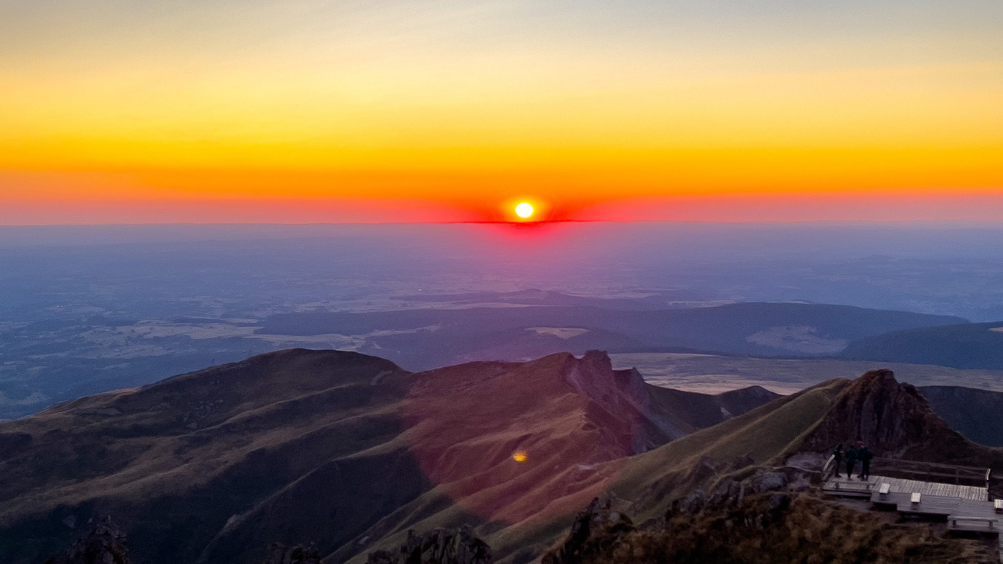 Square Tower: Golden Sunset - A Moment of Serenity