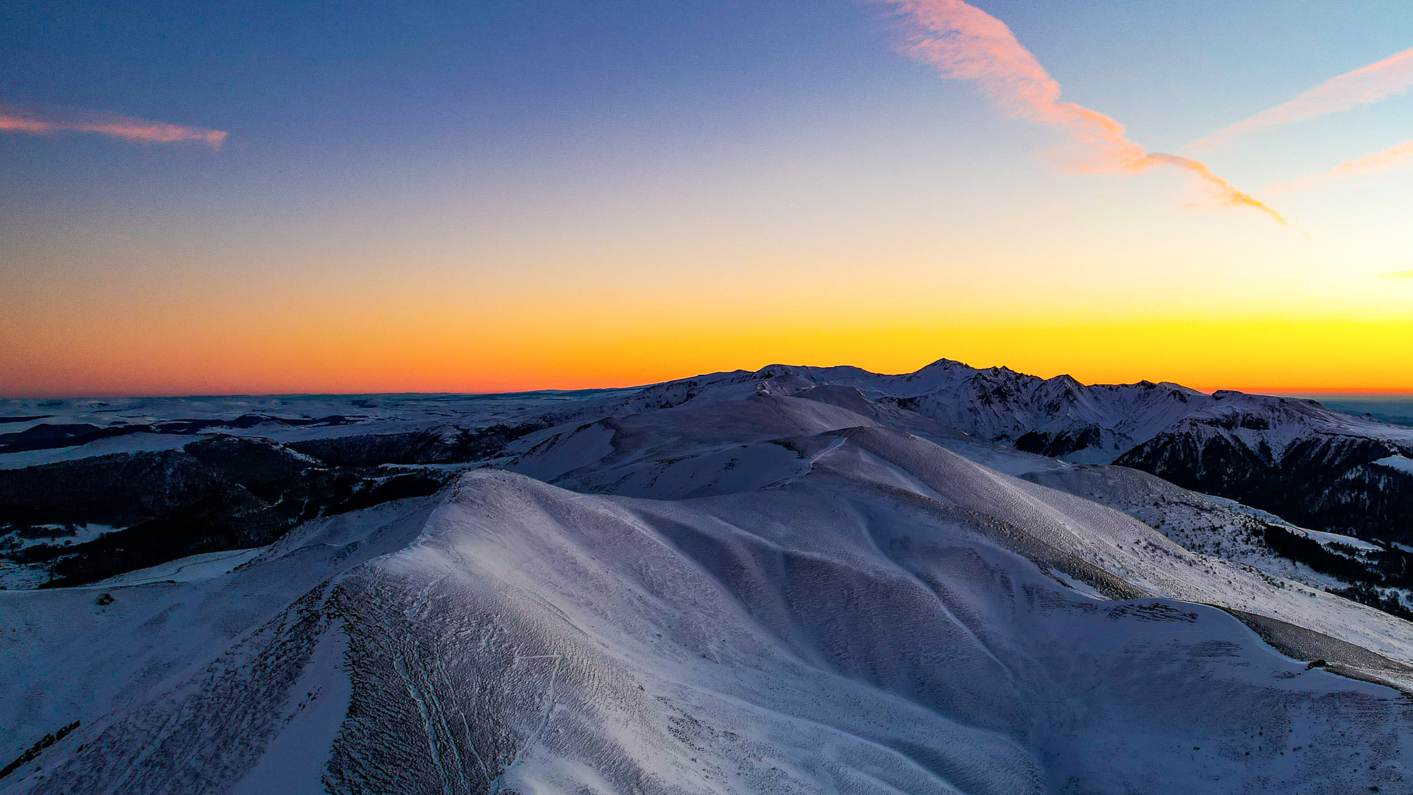 Massif Adventif - Massif du Sancy - Puy de Sancy - Puy Ferrand: Magic of the Colors of Twilight