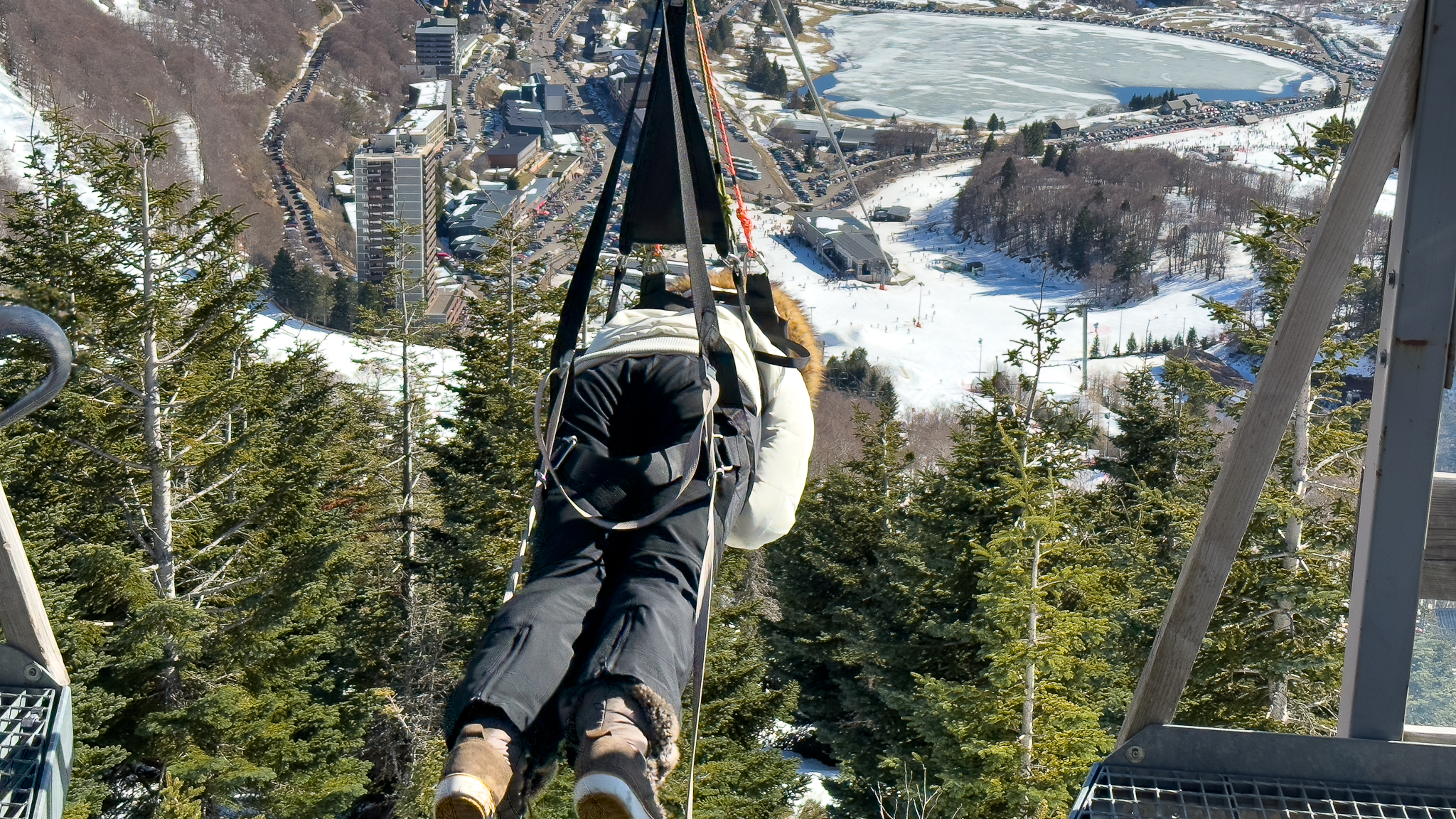 Super Besse Tyrolean: Let's go for an adventure!