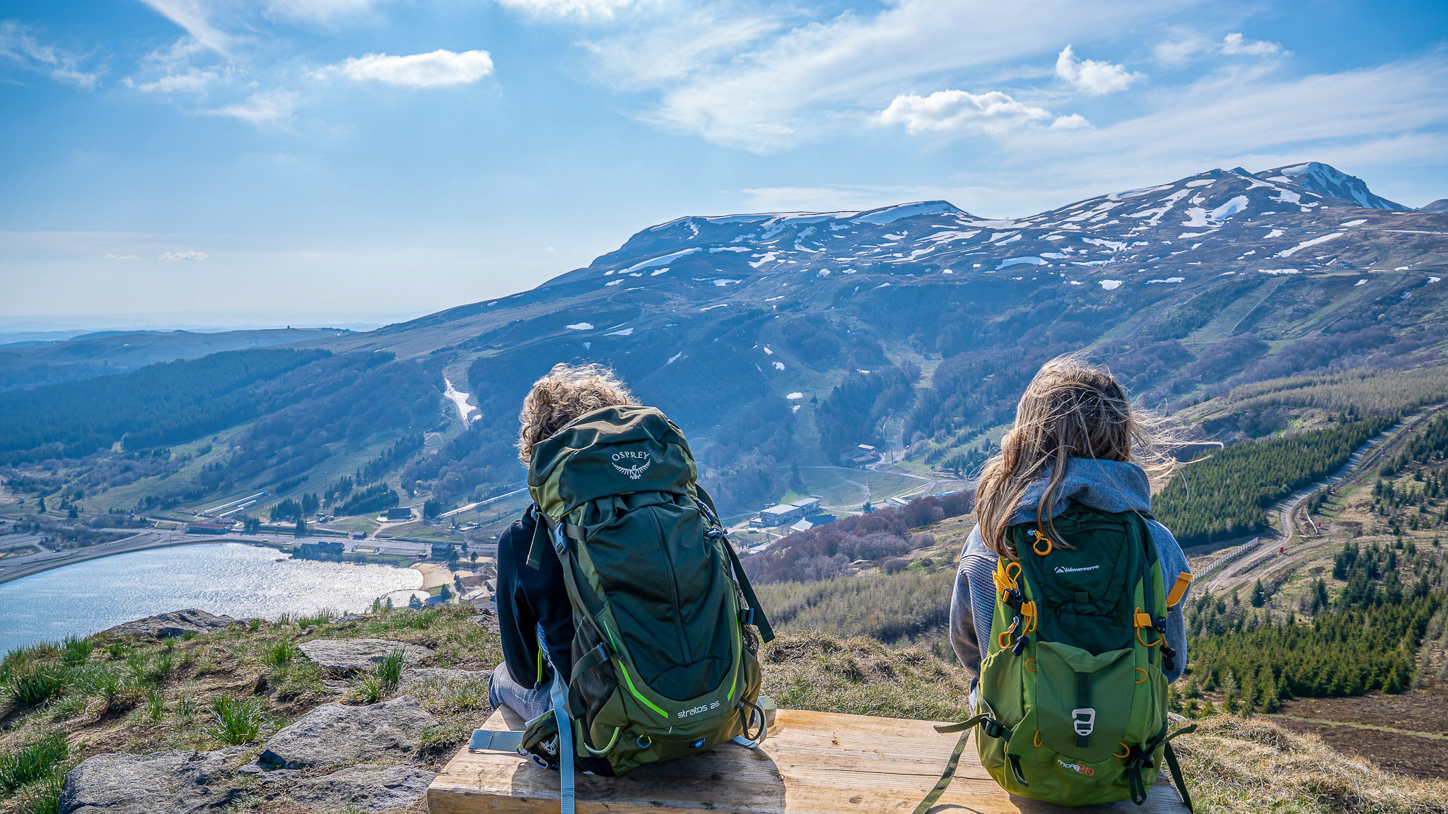 Puy de Chambourguet: Panoramic view of Super Besse from the summit