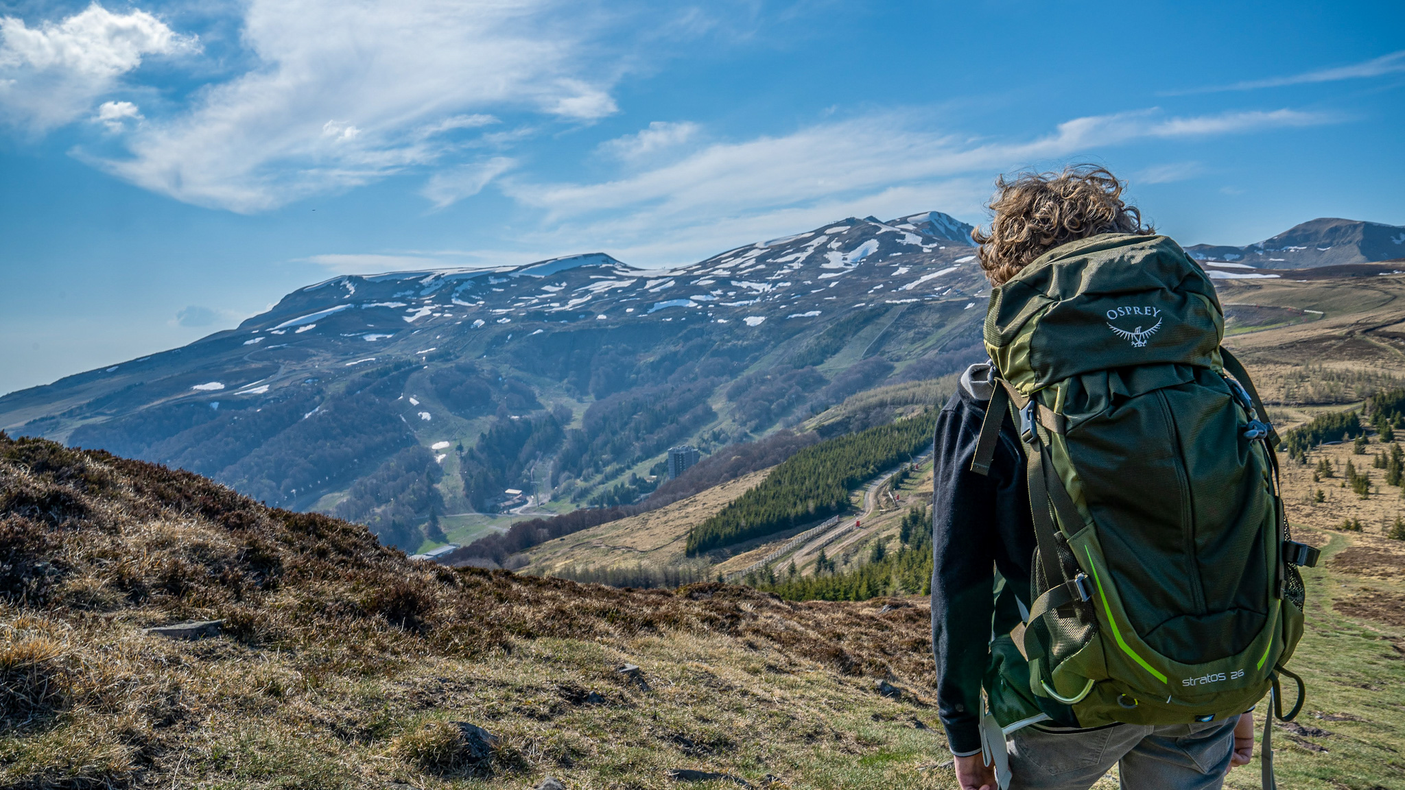 Puy de Chambourguet - Breathtaking view of the Puy de Paillaret and the Puy de la Perdrix